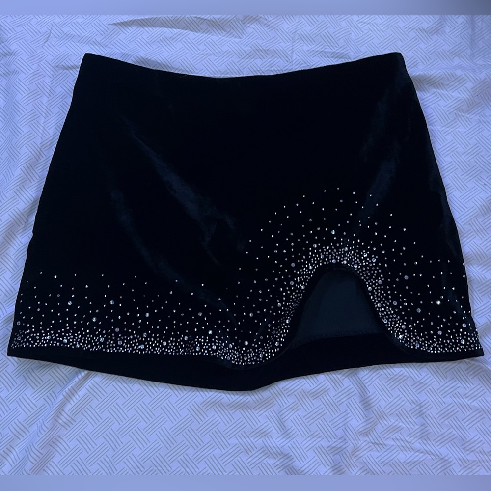 Black bedazzled skirt